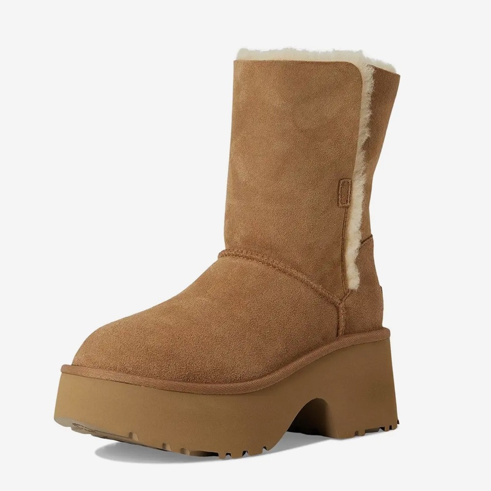 NWT UGG ESMEE Platform Heeled Boot in Chestnut - Picture 4 of 16